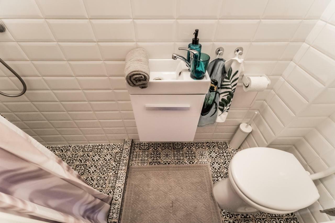Bpr Azure Desire Studio Budapeşte Dış mekan fotoğraf